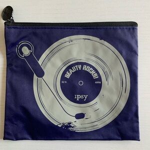 🎀 3 for $10 IPSY Glam Makeup Beauty Rocks Bag